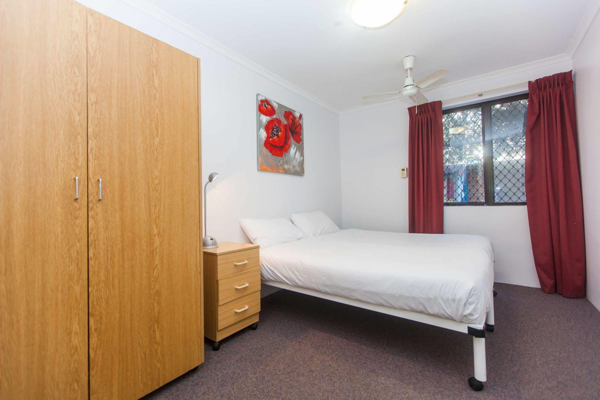Perth Central City Stay Apartment Hotel Екстериор снимка